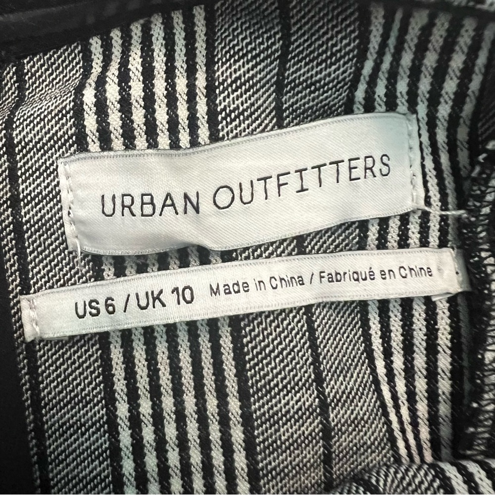 Urban Outfitters Glenn Plaid Off The Shoulder Romper Size 6 - Picture 9 of 13